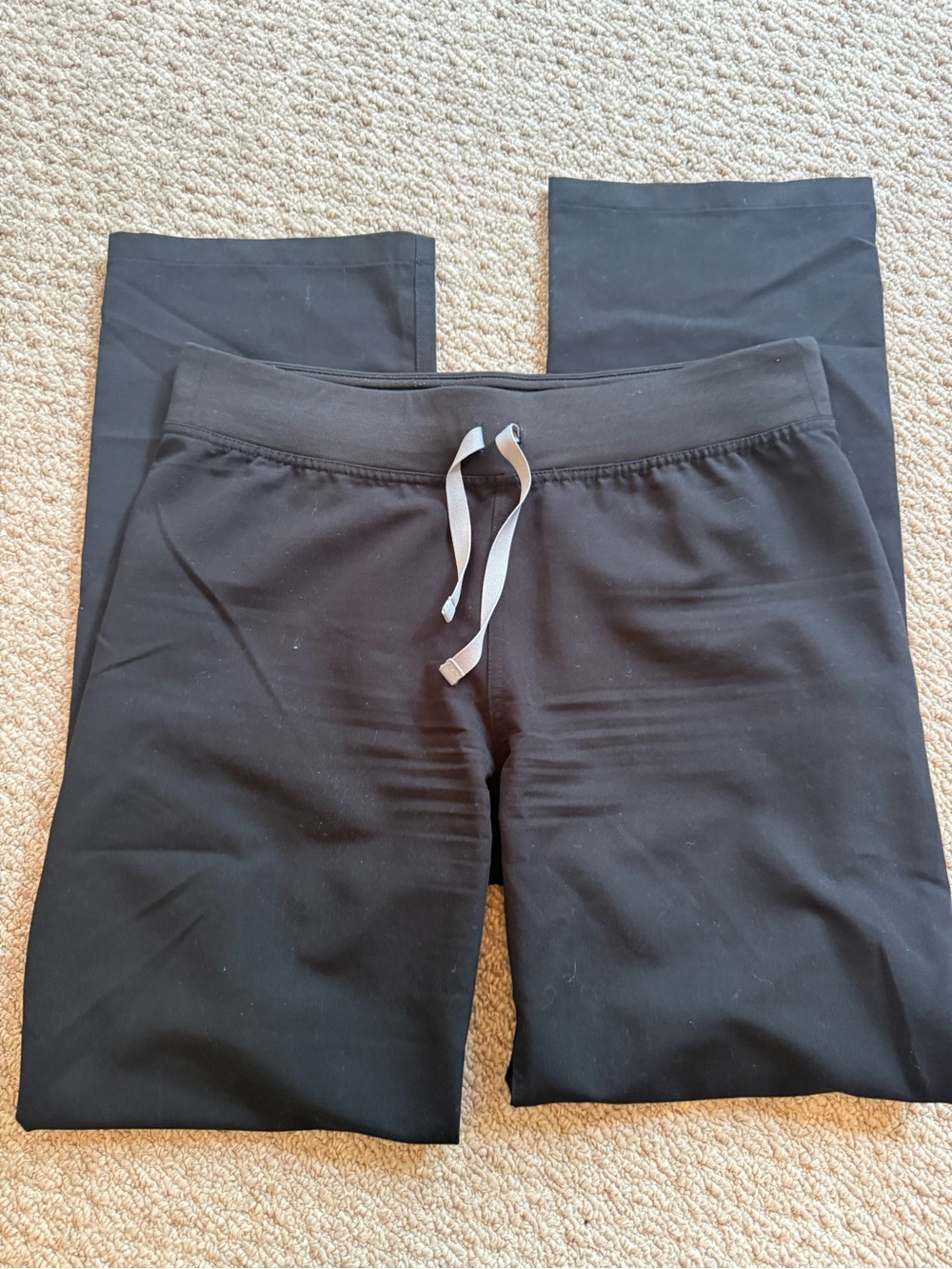 FIGS- Black pants